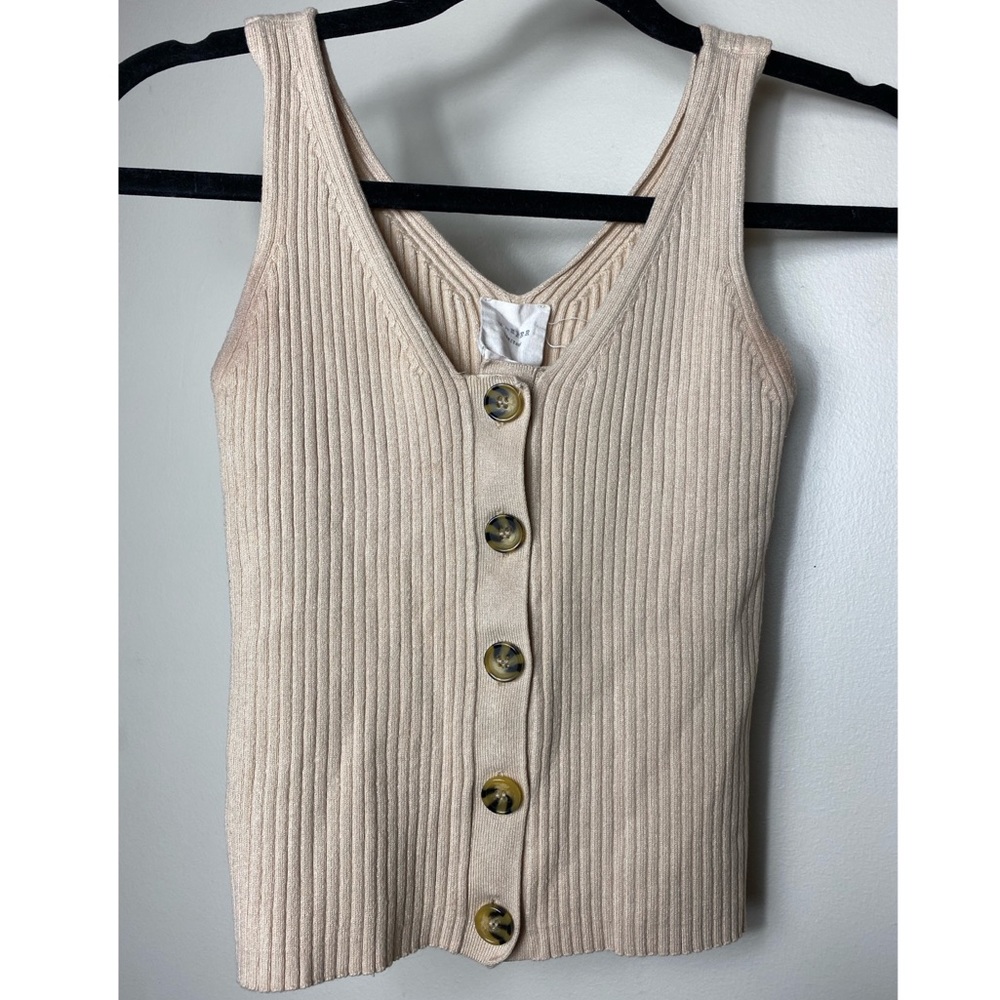 Tan tank top - SIZE: Small